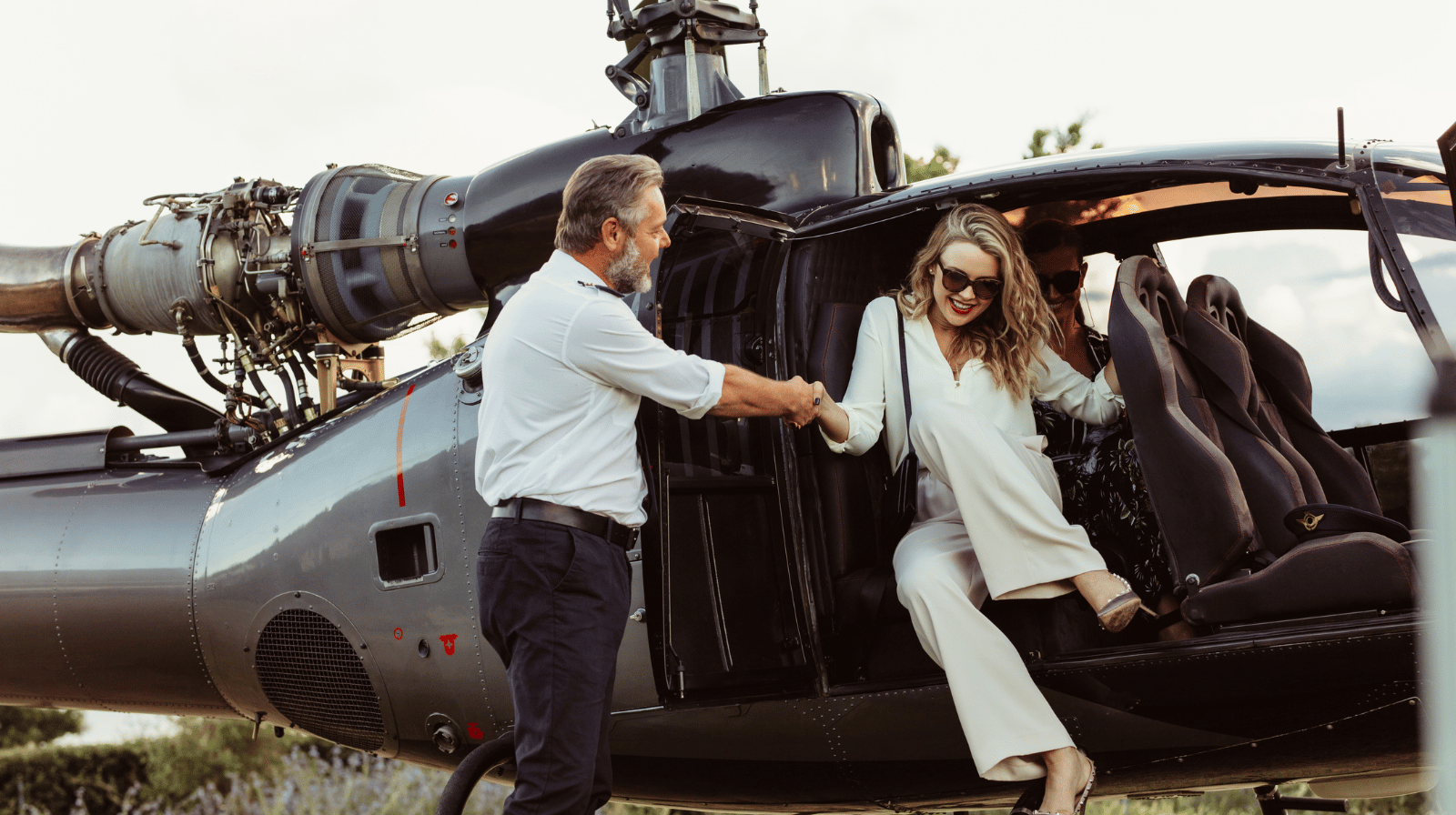 TIHA PARA POBEĐUJE GLASNU: Prava istina o finansijskoj slobodi koju većina ljudi nauči prekasno