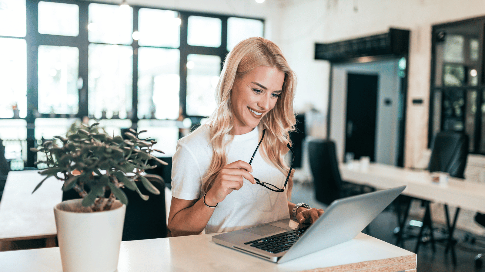 Zašto uspešni ljudi ćute dok ne pobede: psihologija tihe izgradnje