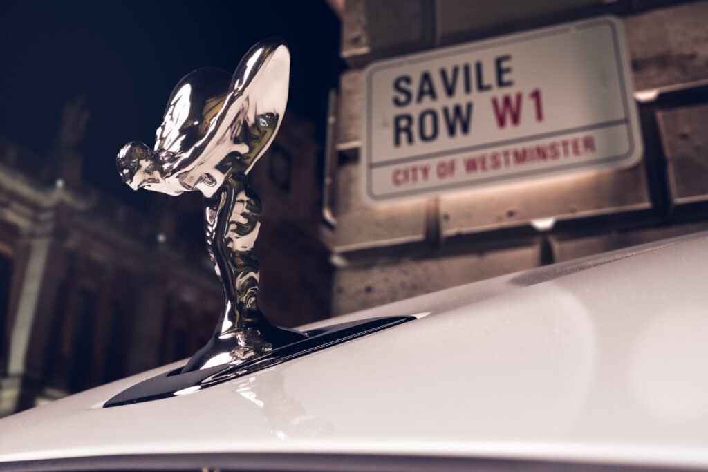 P90649543_highRes_rolls-royce-ghost-sa