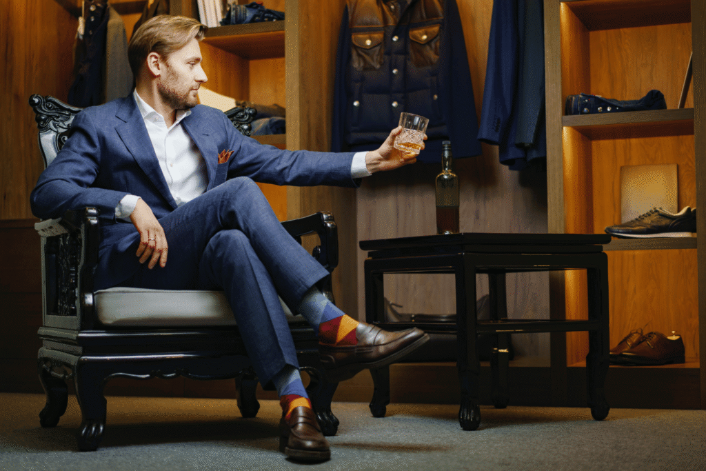 Ležeran quiet luxury stil u neutralnim tonovima
